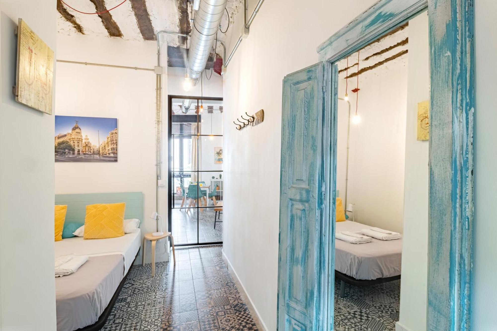 Vintage Apartment Near Puerta Del Sol Madrid Exterior foto